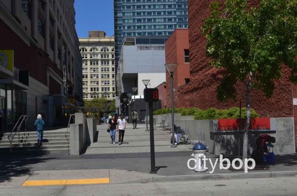 Yerba Buena Lane