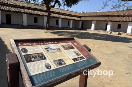 Casa De La Guerra
