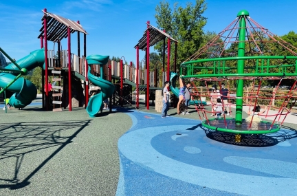 Lake Sammamish Playground